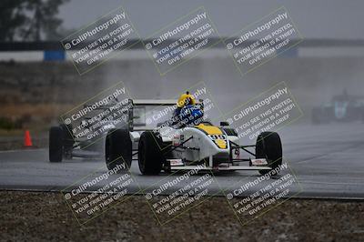 media/Nov-15-2025-CalClub SCCA (Sat) [[7bfa5a7151]]/Race/Group 5/
